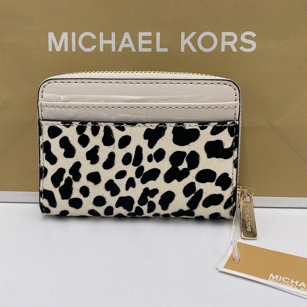 Michael Kors Jet Set Travel MD Zip Around Card Case Wallet (Light Cream Multi) - Picture 8 of 16